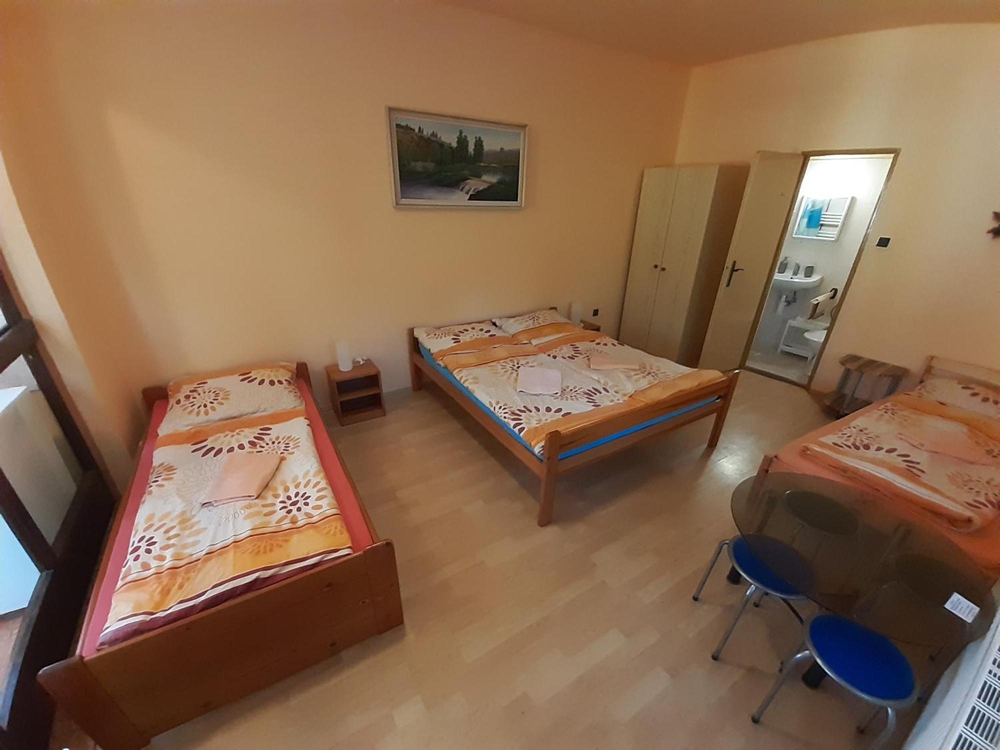 Penzion A Chatovy Camp Havraniky U Np Podyji Hotel Værelse billede